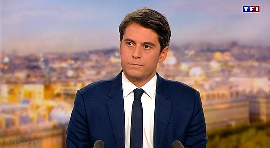 Gabriel Attal, ministre de l'Éducation nationale, invité du 20H de TF1