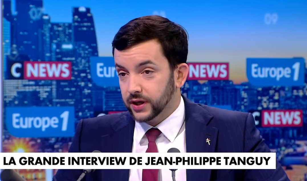 "Des menteurs incapables de compter" : Jean-Philippe Tanguy justifie la censure de Michel Barnier